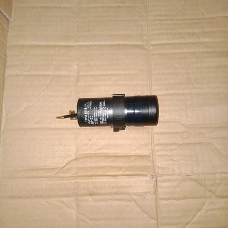 KAPASITOR CAPASITOR MOTOR KOMPRESOR KULKAS FREEZER STARTING 80 MF UF
