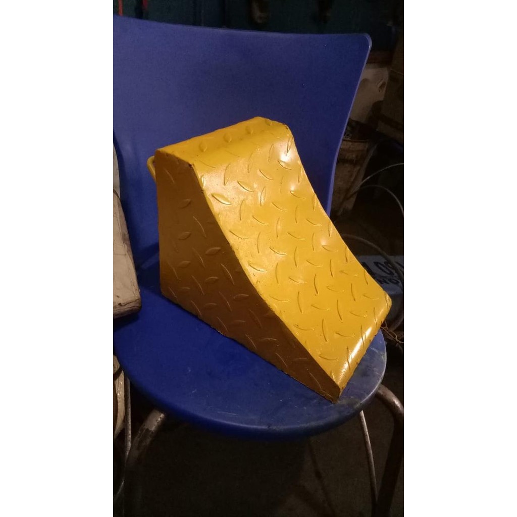 TERMURAH ganjal ban plat besi bordes safety pengaman READY STOCK