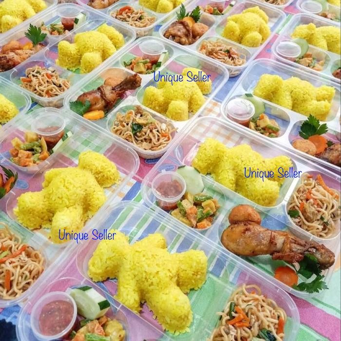 BelanjaHemARt- [Isi25] Thinwall Bento Sekat 4 Klir / Thinwal Bento Sekat 4 Klir / Mika Bento Sekat 4