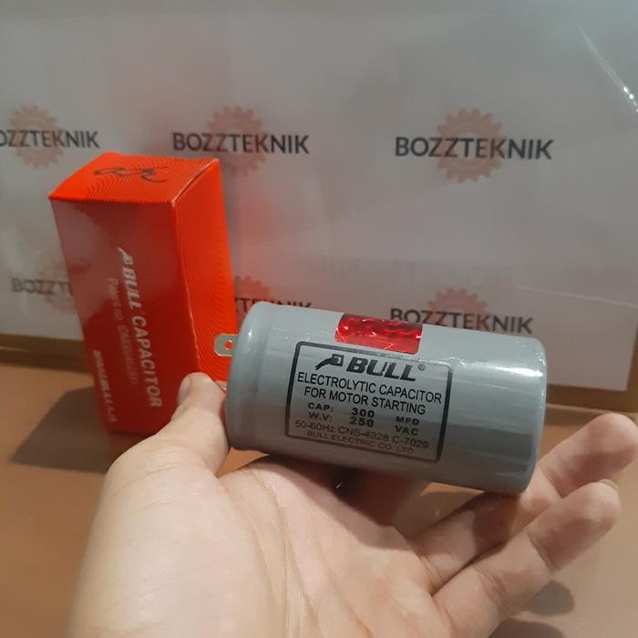 Kapasitor 300 Mf (mikro farrad) BULL