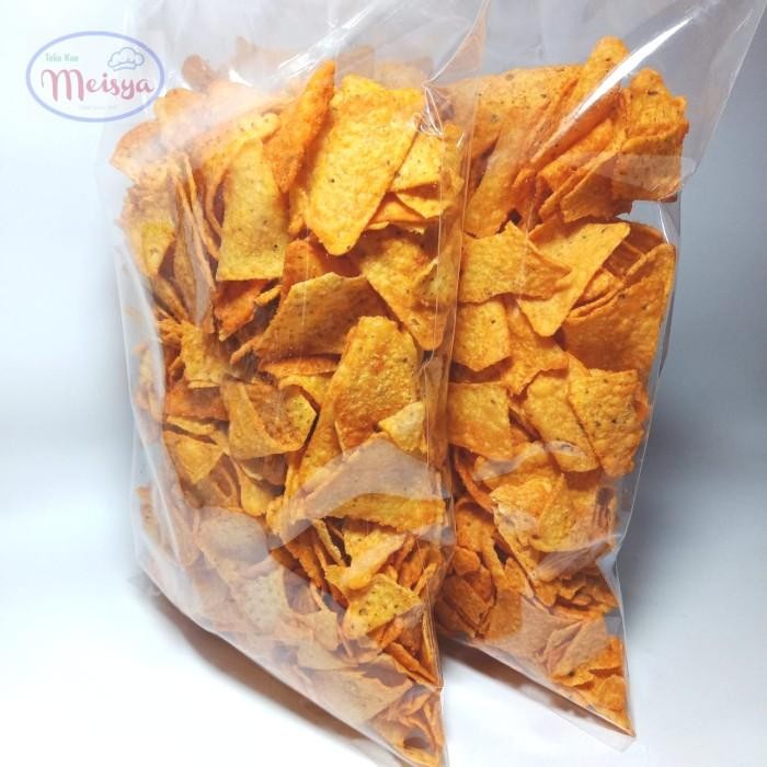 

KERIPIK TORTILA BALADO DAN BBQ 1 DUS ISI 2KG