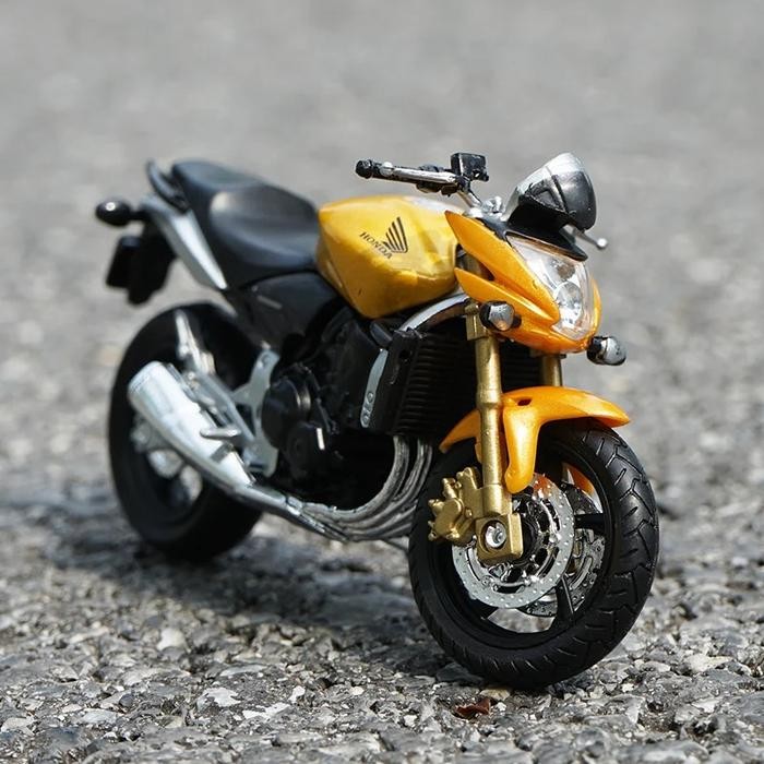 Welly 1:18 HONDA Hornet Alloy Sports Motorcycle Model Simulation
