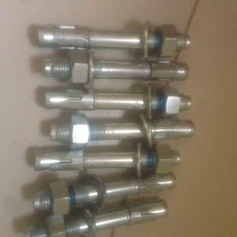 DYNABOLT HILTI HSA M16 X 117MM