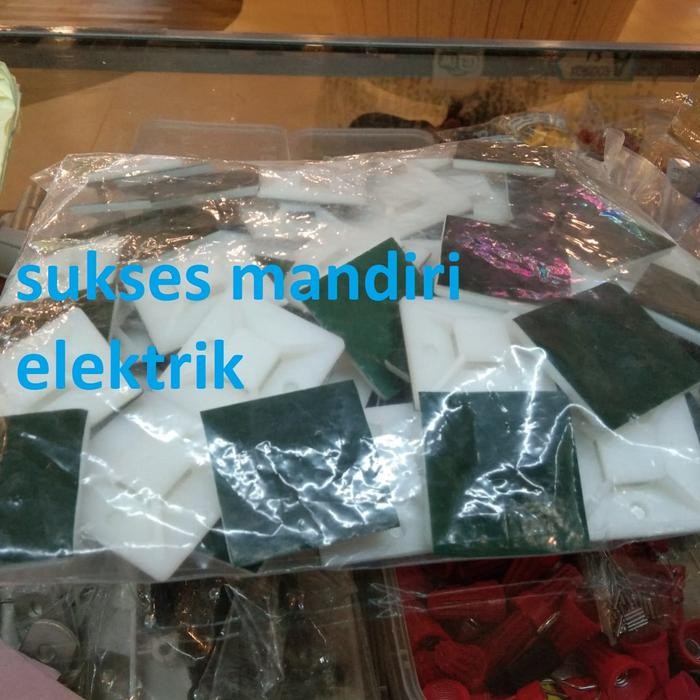 

Tie Mount / Pengikat Kabel Dengan Double Tape/ Pengait Kabel 40X40 Mm