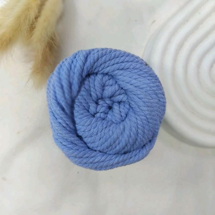 

New 3 mm 100 gr Tali Benang macrame ukuran 3 mm Berat 100 gram Kerajinan