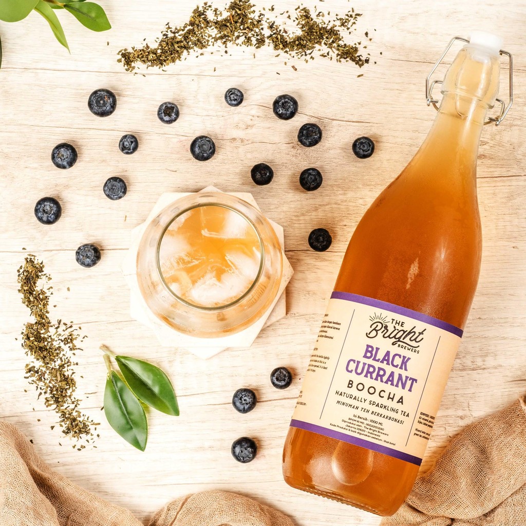 

Blackcurrant Kombucha 1 Liter - The Bright Brewers - Teh Fermentasi