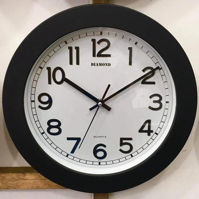 jam dinding diamond 232 mesin sweep halus