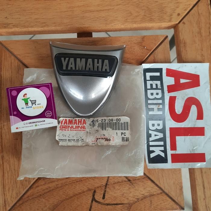 Emblem Logo Panel Dasi Dada F1ZR FIZR 4US LE Milenium Original YGP