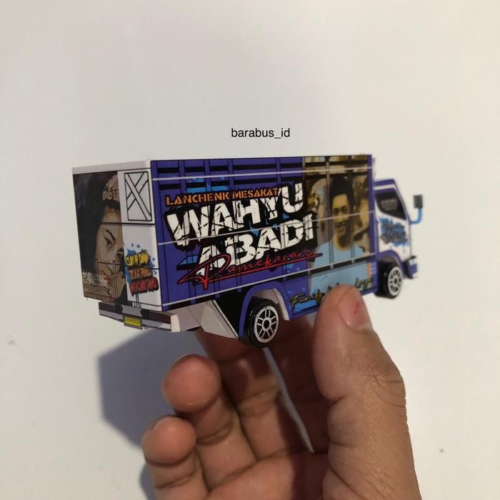 Miniatur Truk WAHYU ABADI kecil skala 1:64
