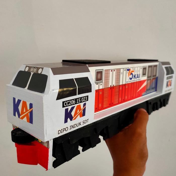 PROMO miniatur kereta api lokomotif CC 206 Livery baru dan Logo KAI baru BE5T QUALITY