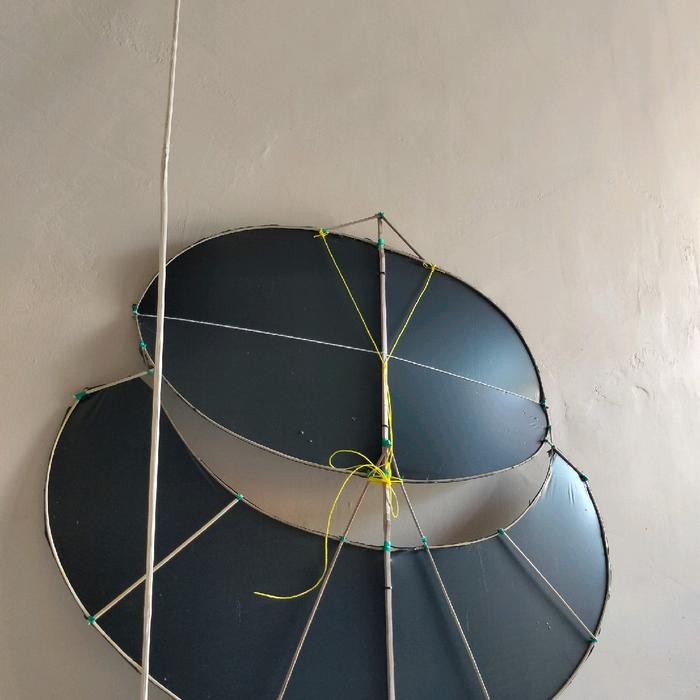 LAYANGAN GAPANGAN PEGON 1 METER SET SAMA SENDAREN