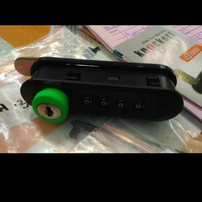 

Kunci Loker Besi Nomor Lemari