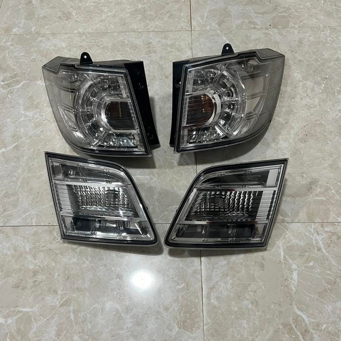 Stoplamp mazda 8 ( mazda mazda MPV )