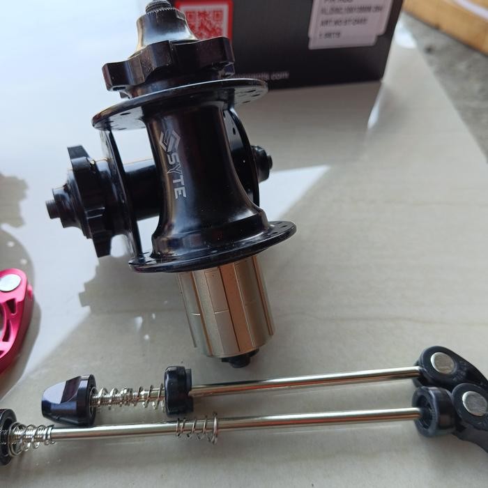 hub freehub jangkrik syte 28 hole sepeda lipat nion