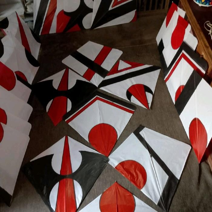 10 PCS Layangan Ukuran 90 cm Mainan Outdoor Seru Dewasa