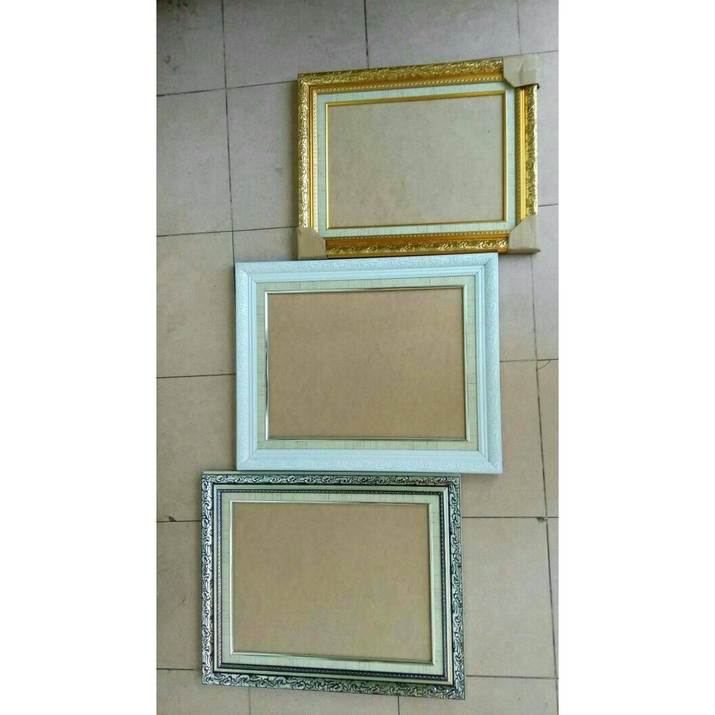 Frame Bingkai Foto Ukir 20R/16R