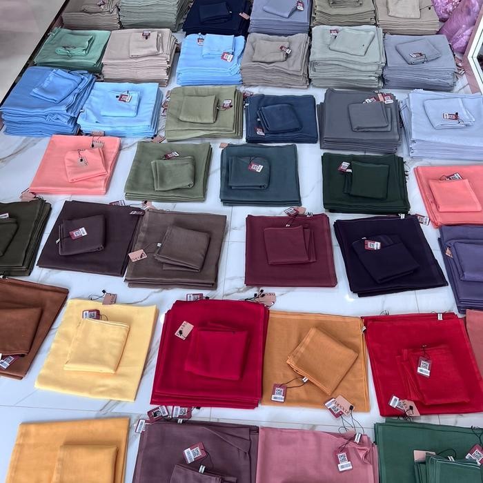 ORIGINAL Napocut plain paris serian terbaru Kerudung READY STOCK