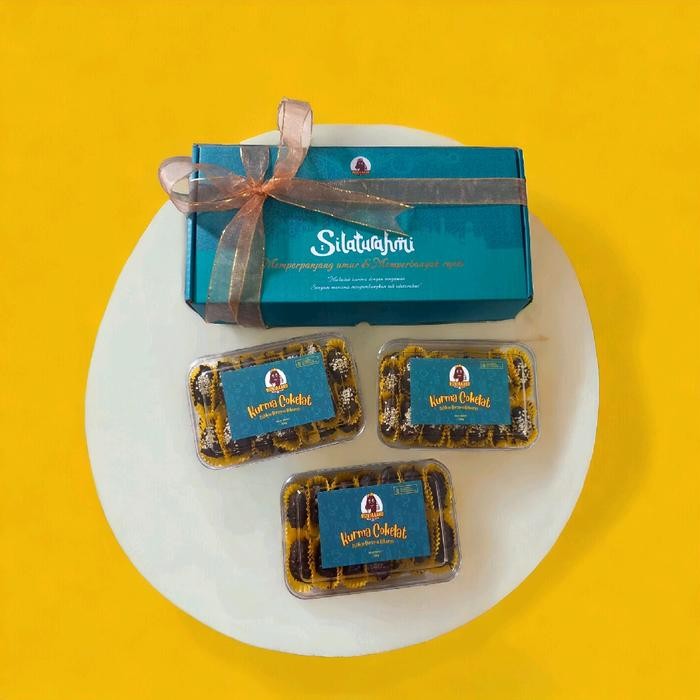 

Paket Hampers Coklat kurma lebaran idul fitri kurma coklat almond ramadhan arab Paketan Oleh snack