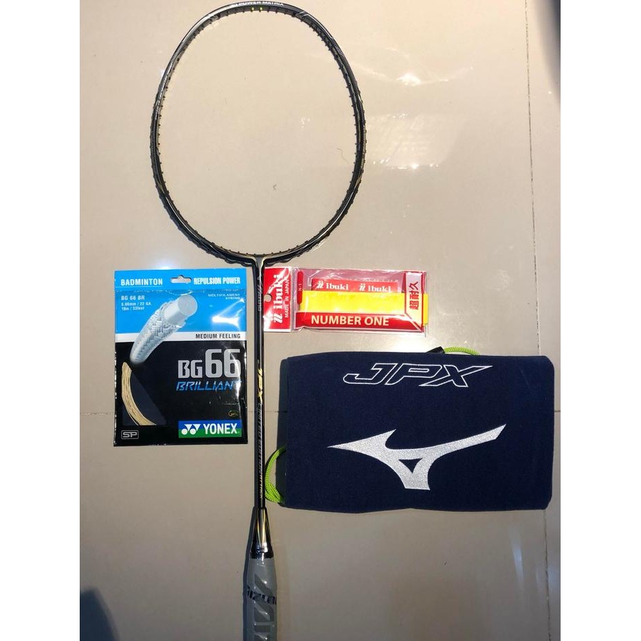 Raket MIZUNO JPX LIMITED EDITION ATTACK