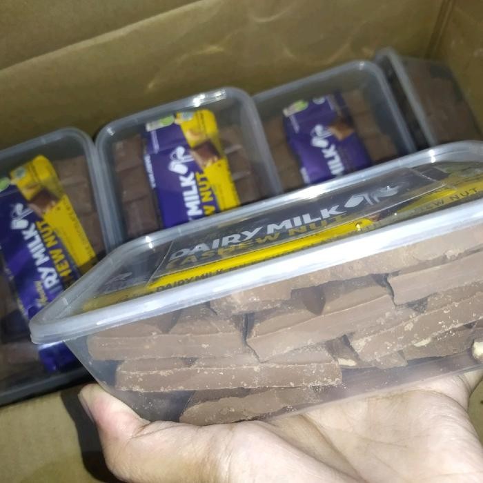 ORIGINAL! coklat patahan cadbry isian mix mede almond