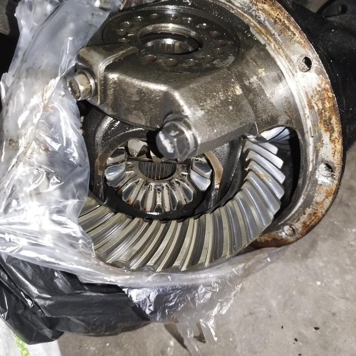 TONGKOL GARDAN SUZUKI FUTURA INJEKSI MITSUBISHI COLT T 120 SS