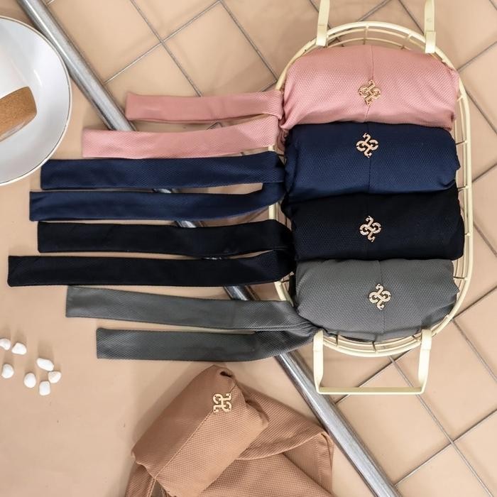 Pilihan- Izzy Sport Hijab By Heaven Lights