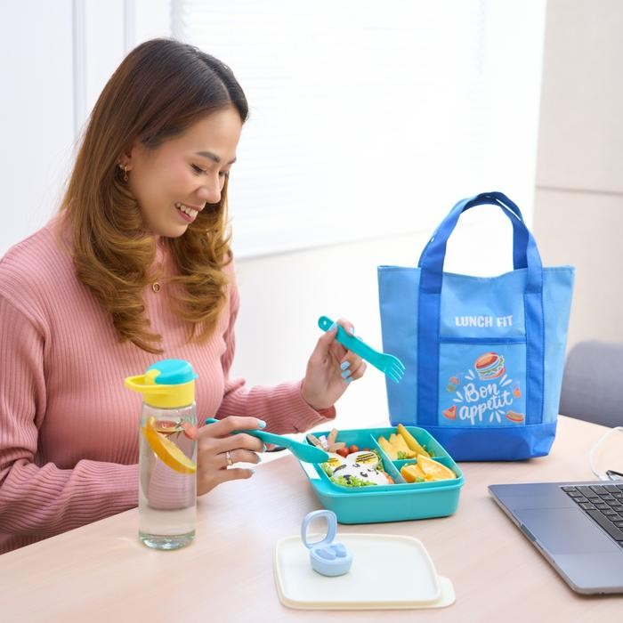 Pilihan- Cpm Xavia Lunch Bag Set Of 4 Pcs