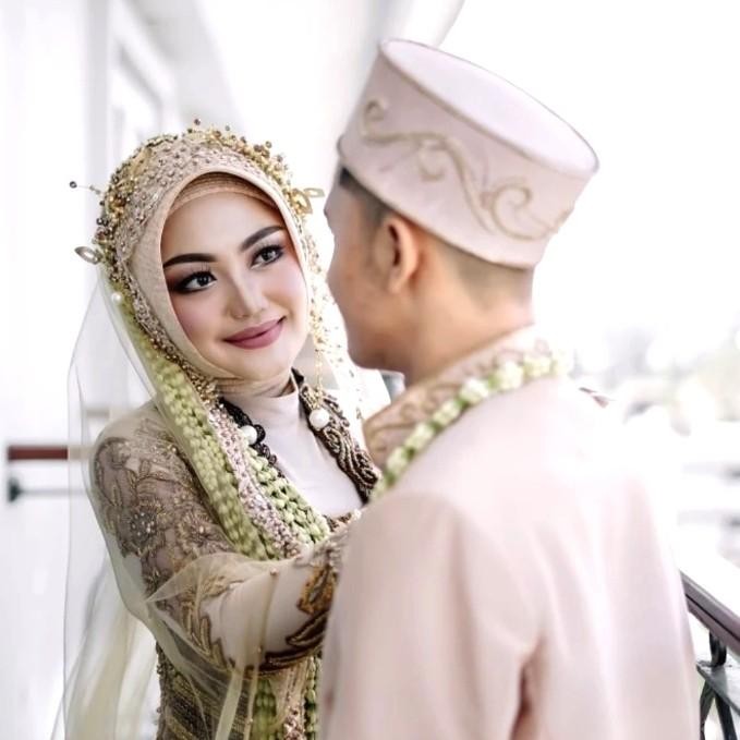 

Cetak Foto Ukuran A3/17R (30x40)Glossy/Silky