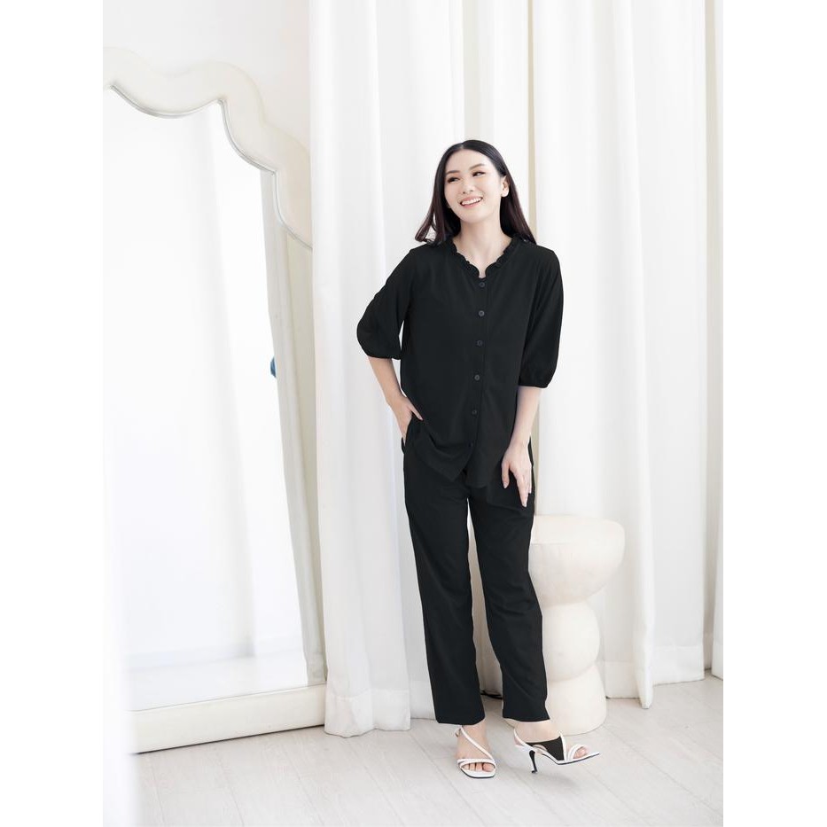 FOREVER SWEET One Set Caitlin Setelan Wanita