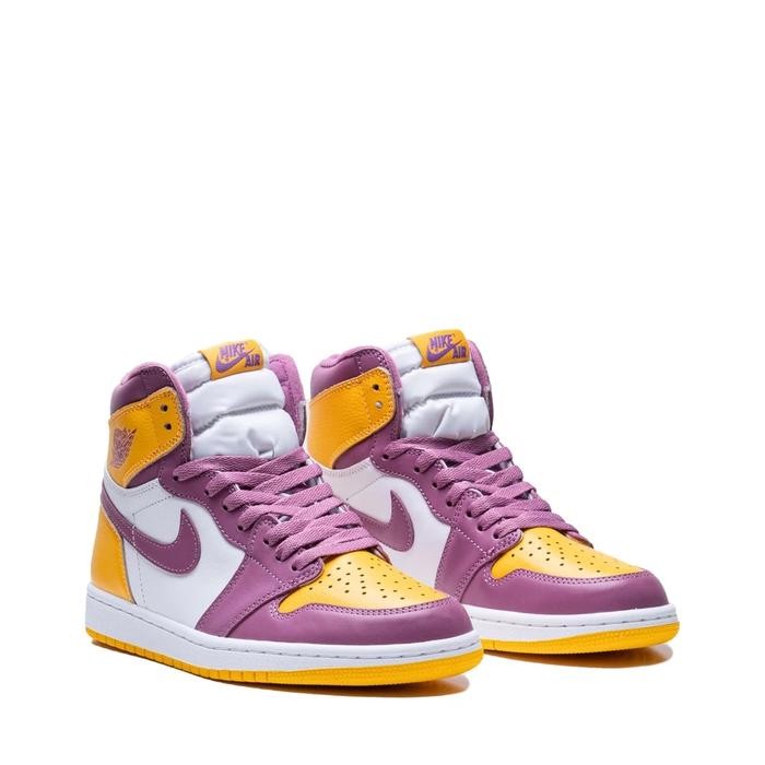Air Jordan 1 Retro High OG Brotherhood University Gold Light Bordeaux