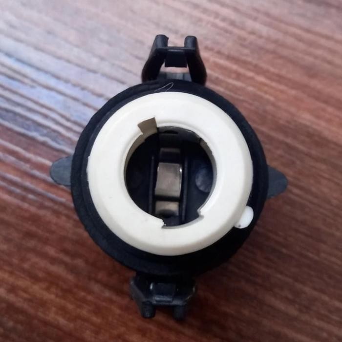 SOCKET LAMPU SEIN BMW E36 E34