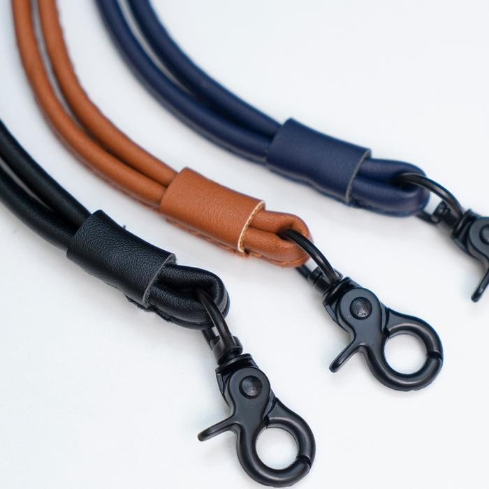 

DNAC Lanyard Id Card Leather / Tali Id Card Kulit Premium