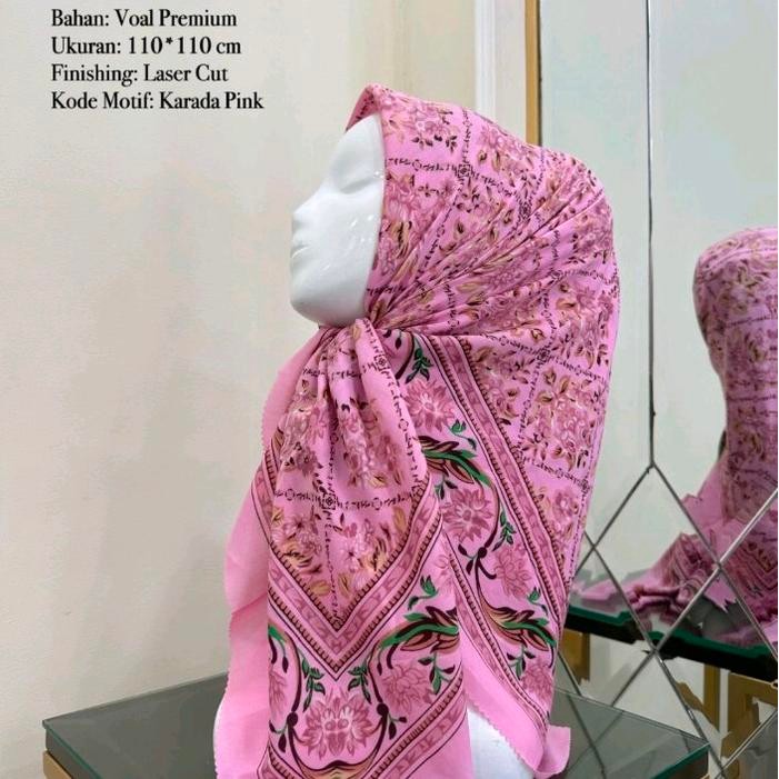 Hijab Segi Empat Voal Motif Bunga Karada Pink