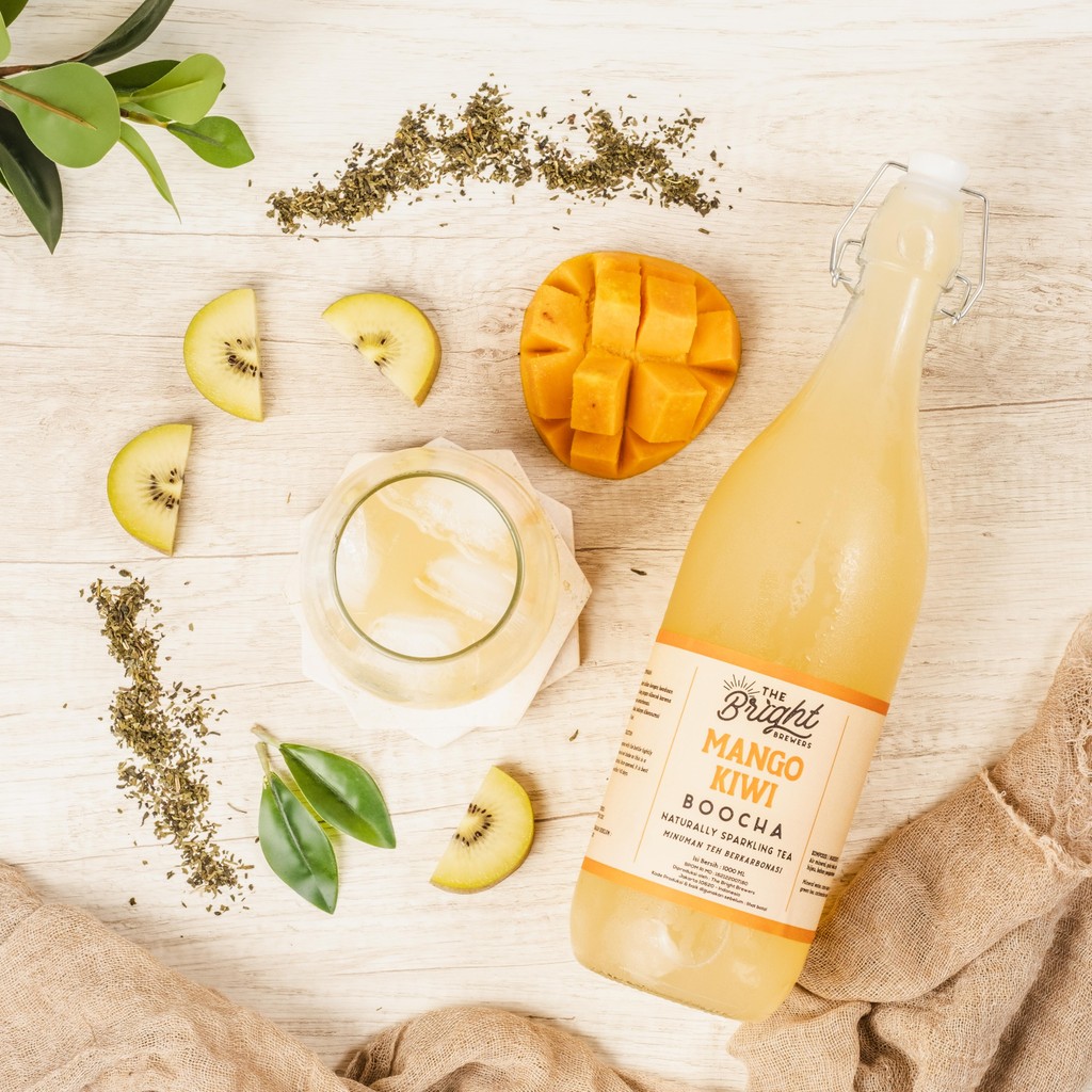

Kombucha Teh Fermentasi The Bright Brewers Mango Kiwi (Rasa Mangga Kiwi) - 1 Liter