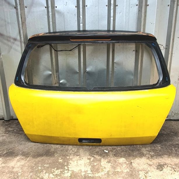 PINTU BELAKANG BAGASI SUZUKI SWIFT 2008