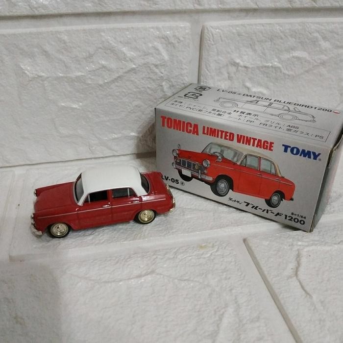 Pilihan- Tomica Lv-05A Datsun Bluebird 1200