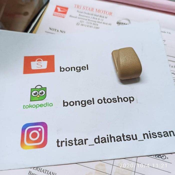 Jual Hanger Coat Serena C24 Kancing Bagasi Nissan Serena C24 Original