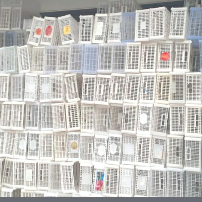 KERANJANG BEKAS BUAH ANGGUR