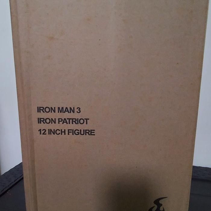 Hot Toys Iron Man 3 Patriot