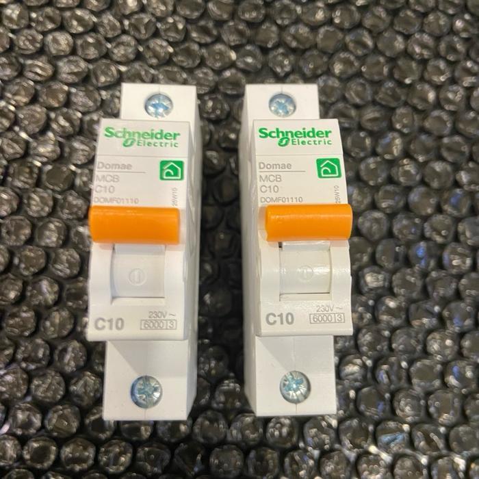 Mcb Domae MCB 1P 10A C10 DOMF01110 230V Perlindungan Listrik Terbaik untuk Rumah dan Industri