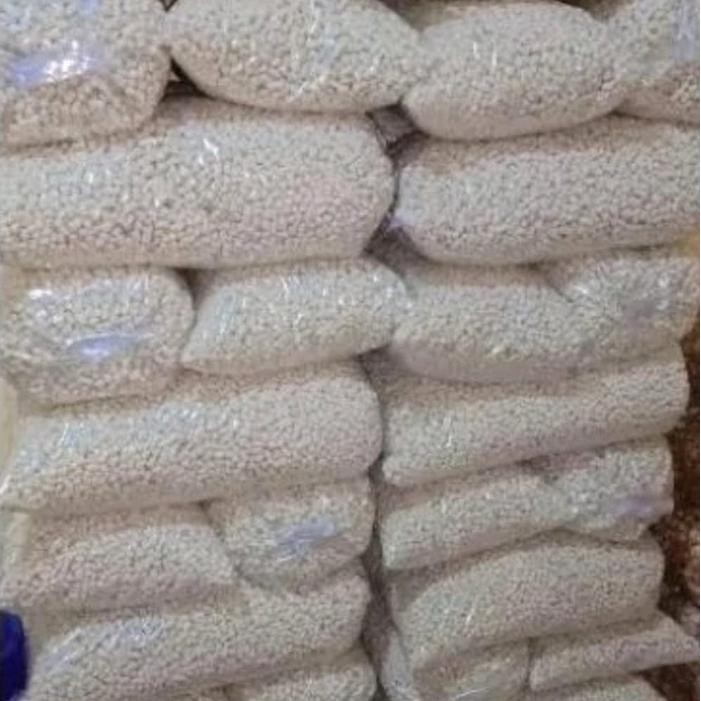 

Pilihan- Pilus Cikur Berat 1Kg Tepung Tapioka Toping Seblak Renyah Enak Dan Higienis