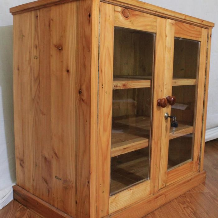 Lemari Mini Klasik / Lemari Buku / Lemari Anak bahan kayu solid