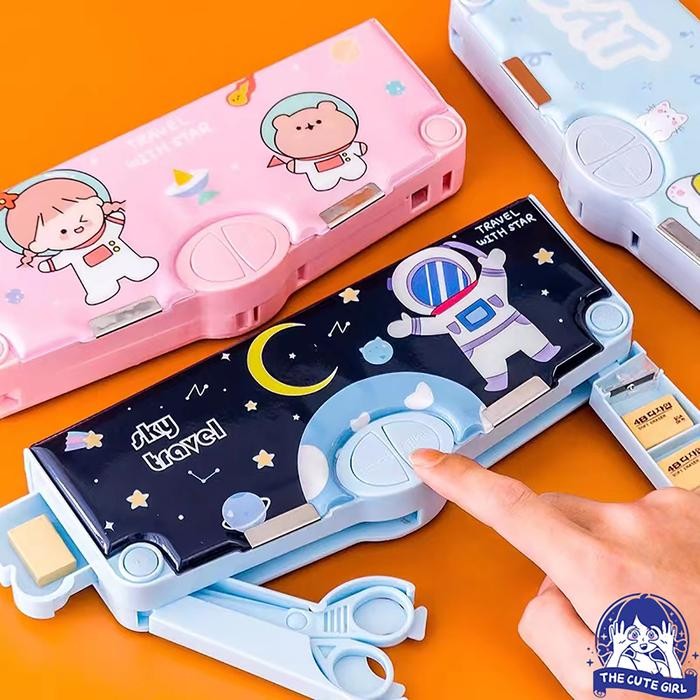 

TERBARU! Tempat Pensil/Pouch/Kotak Pensil Multifungsi Lengkap Peruncing Gunting Isolasi Penghapus