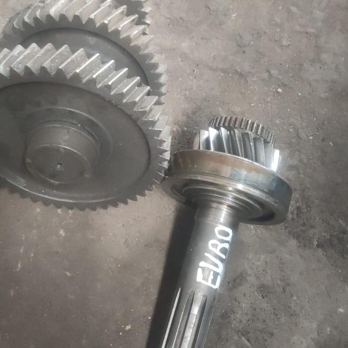 transmisi euro2 cwa260 pk260 pk215 copotan bekas