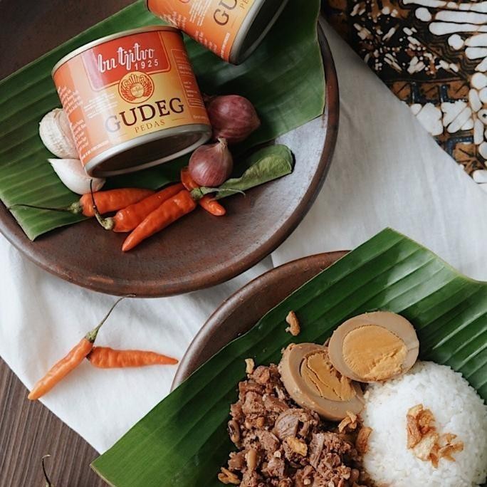 

Mamiseler45 - Gudeg Kaleng Bu Tjitro Varian Pedas 300G - Makanan Instan Oleh-Oleh Jogja