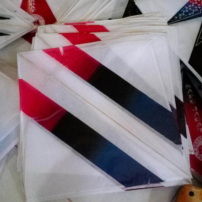 layangan Sukhoi standar isi 50pcs ukuran 57 arku sedang,keras