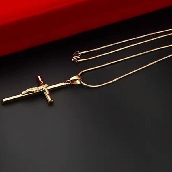 Kalung Salib Kristen Anti Karat dan Anti Luntur untuk Cowok dan Cewek Merah