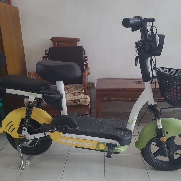sepeda listrik Genio Orby