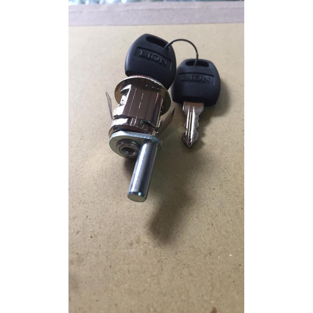 

Camlock Face Ceplok Pen Kunci Pintu Lemari Besi Filing Cabinet Lion