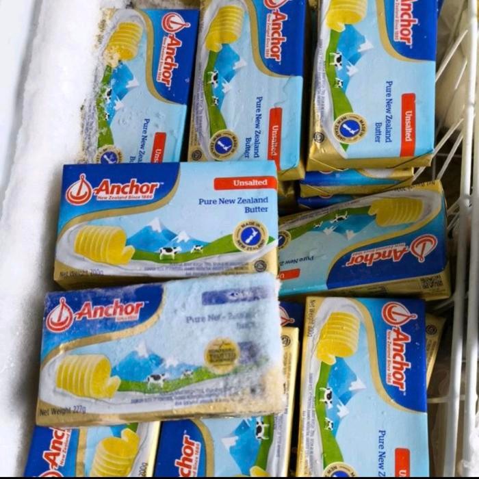 

Pilihan- Anchor Butter Pats Salted_Anchor_Mentega Asin_Bpom Halal Mui